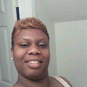 Meet your Posher, Taisha